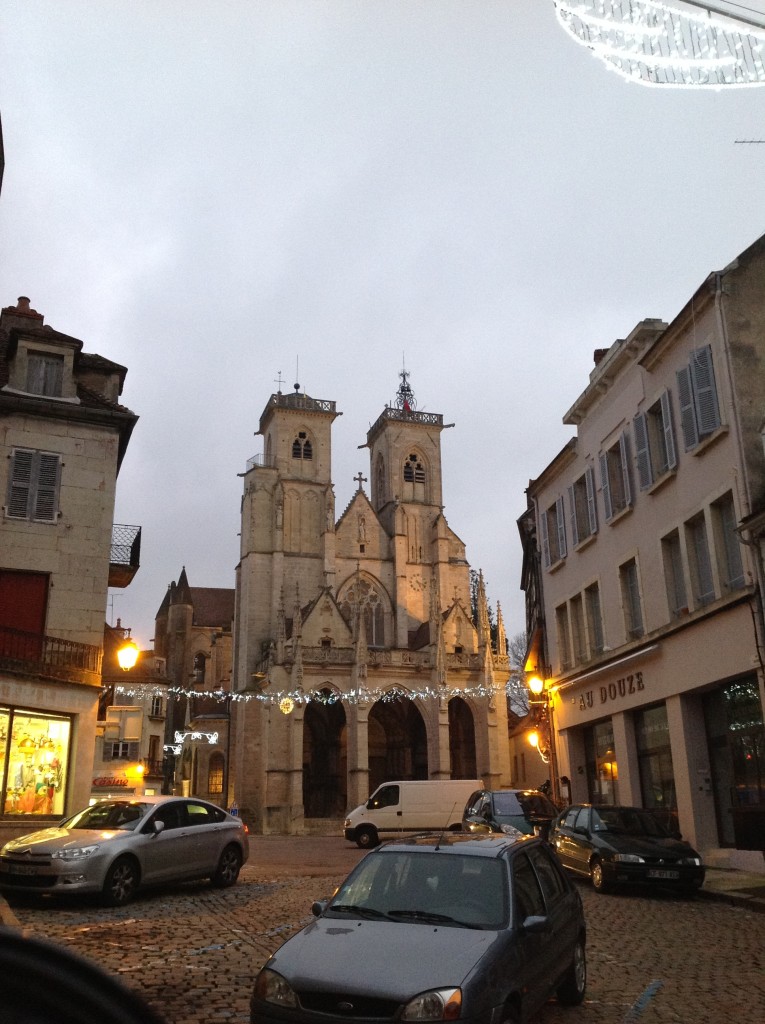 Foto de Semur En Auxoois, Francia