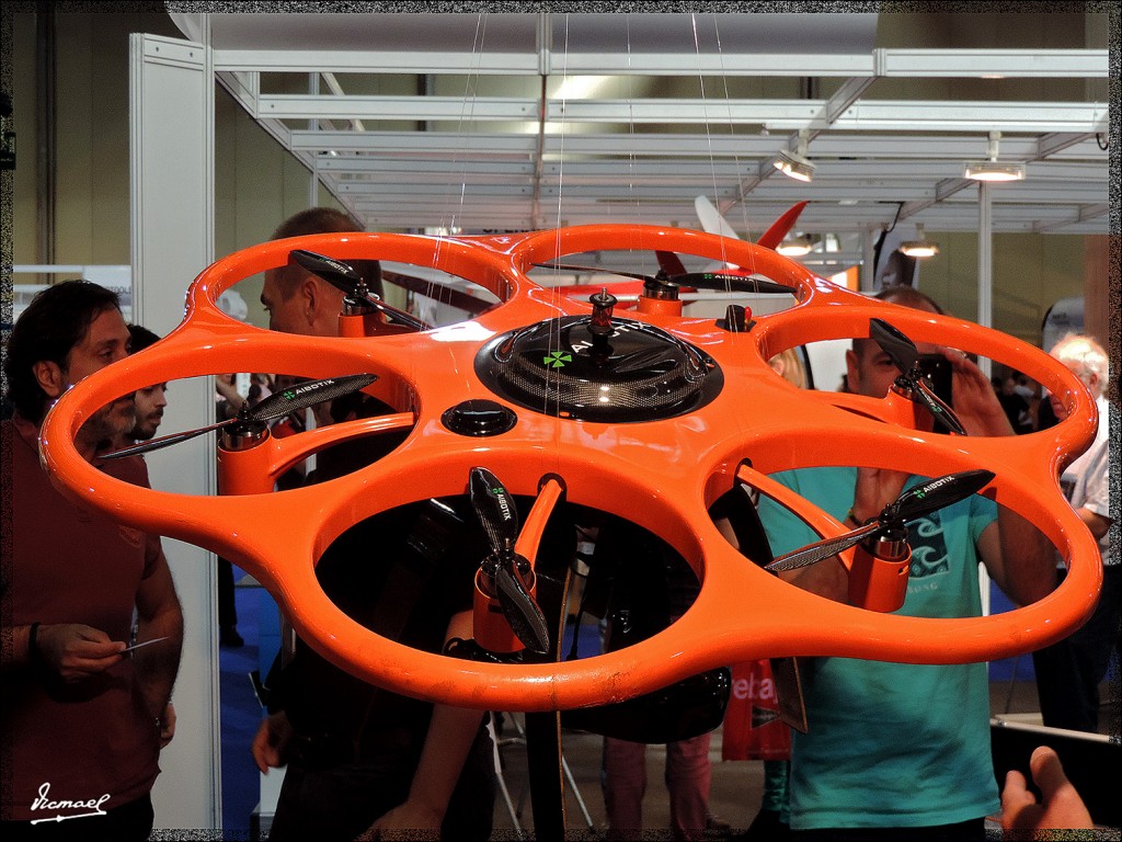 Foto: 150925-14 EXPODRONICA ZGZA - Zaragoza (Aragón), España