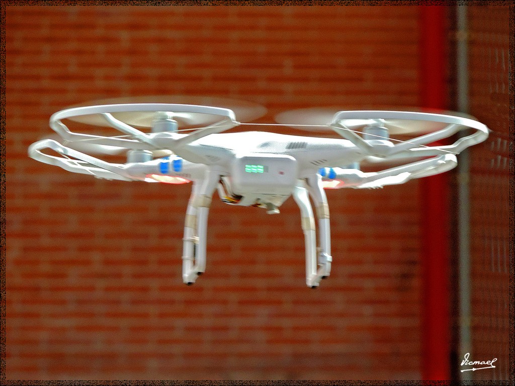 Foto: 150925-30 EXPODRONICA ZGZA - Zaragoza (Aragón), España