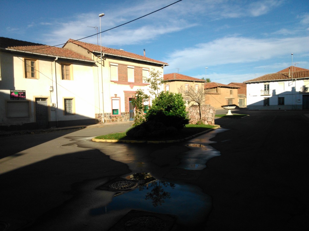 Foto: Plaza - Villacedre (León), España