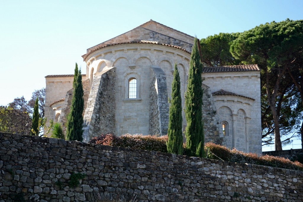 Foto: Església de Santa Maria - Besalú (Girona), España