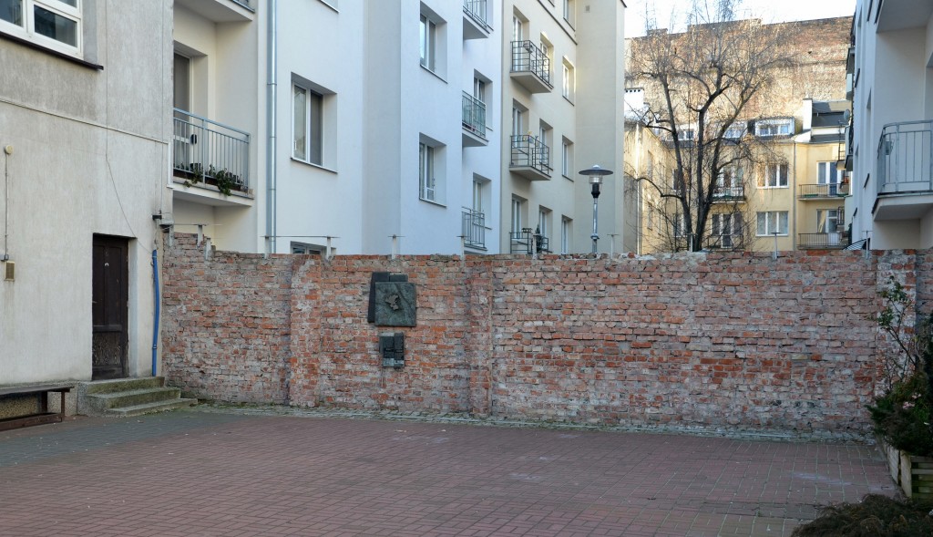 Foto: The Ghetto Wall and Jewish Heritage - Muro Gueto Varsovia - Varsovia (Masovian Voivodeship), Polonia