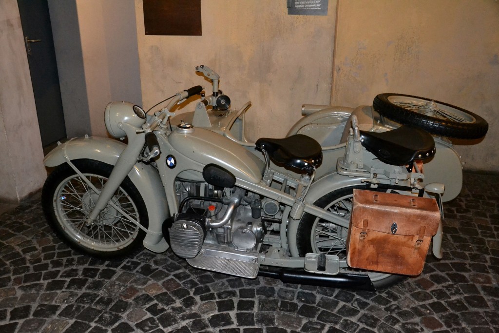 Foto: Museo del Levantamiento de Varsovia - Varsovia (Masovian Voivodeship), Polonia