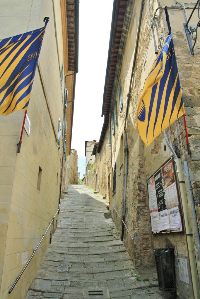 Foto: Centro histórico - Montalcino (Tuscany), Italia