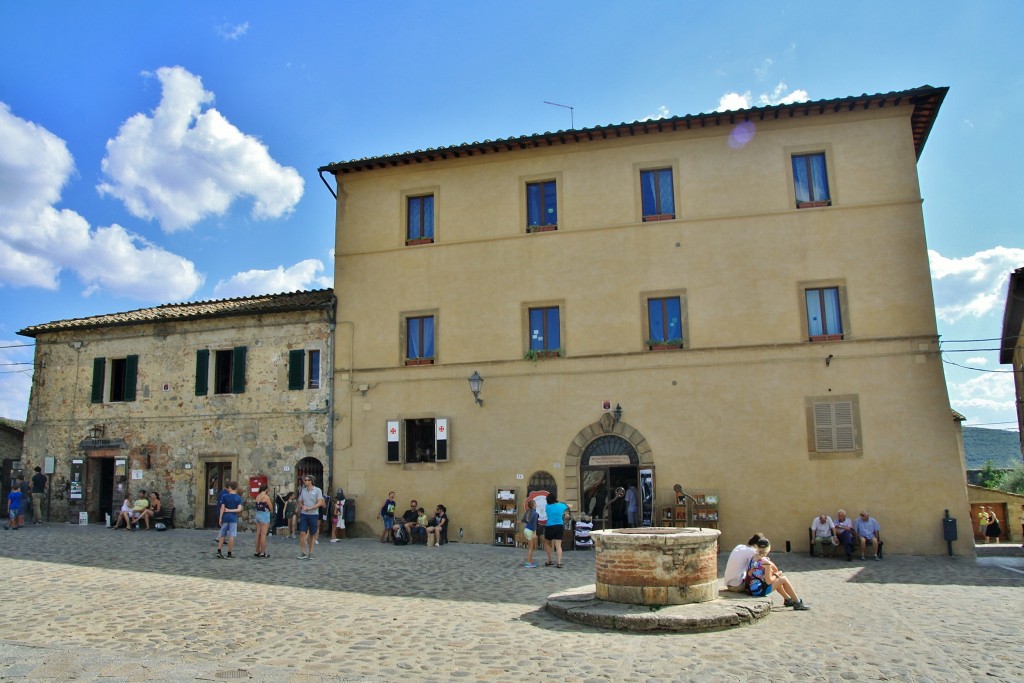 Foto: Recinto amurallado - Monteriggioni (Tuscany), Italia