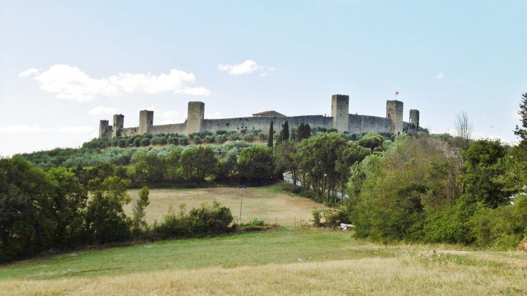 Foto: Vista del pueblo - Monteriggioni (Tuscany), Italia