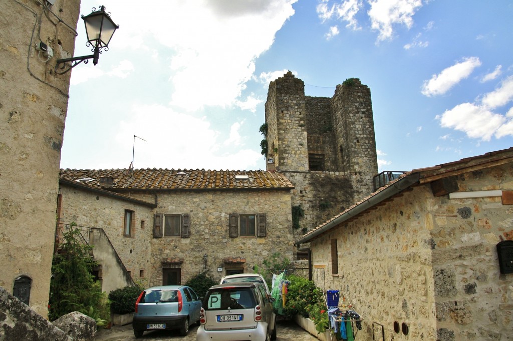 Foto: Recinto amurallado - Monteriggioni (Tuscany), Italia