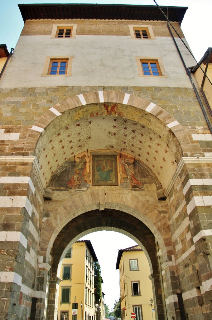 Foto: Puerta de la muralla - Lucca (Tuscany), Italia