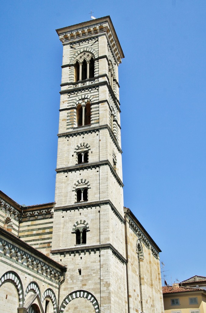 Foto: Campanario - Prato (Tuscany), Italia