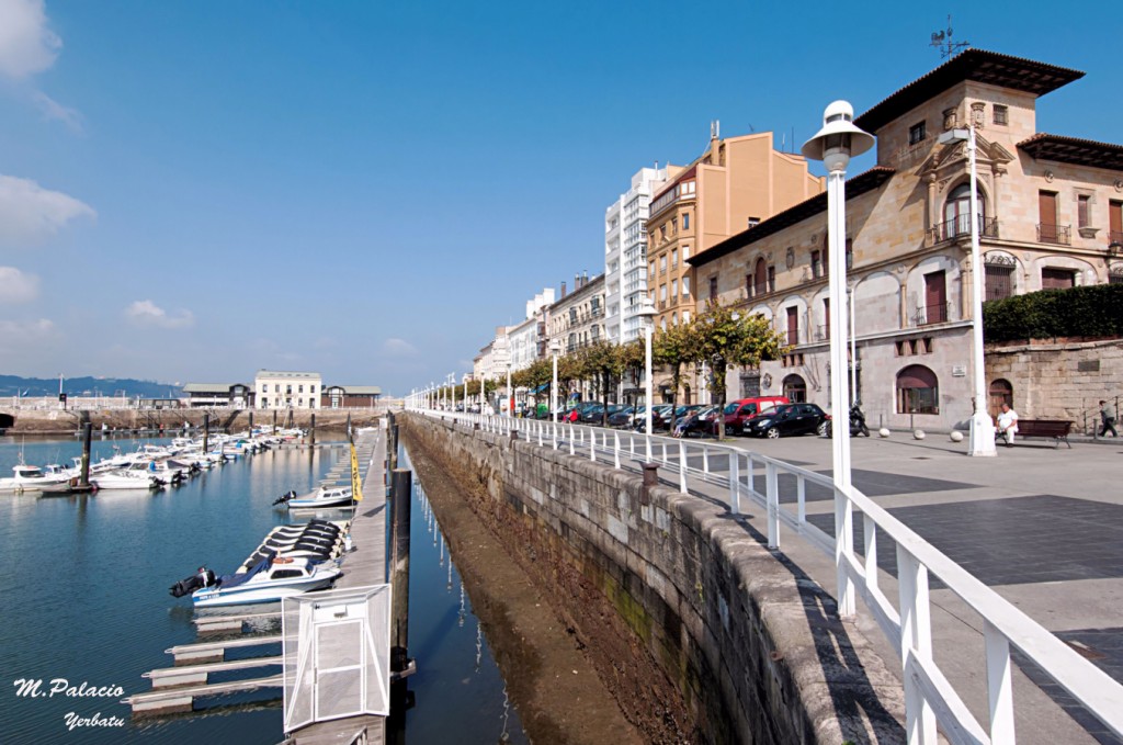 Foto: Muelle deportivo Gijón (Asturias) - Gijón (Asturias), España