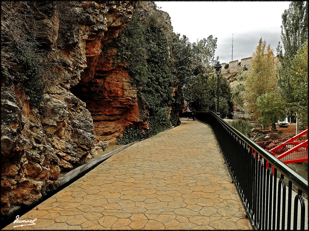 Foto: 161023-085 MUEL - Muel (Zaragoza), España