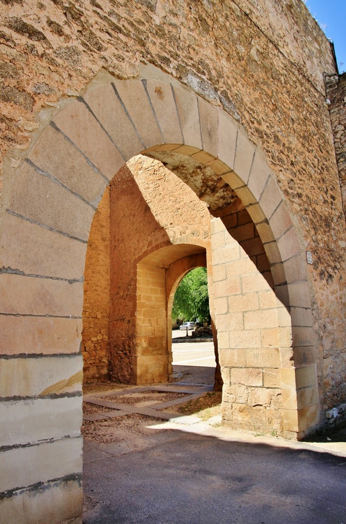 Foto: Puerta de la muralla - Palazuelos (Guadalajara), España