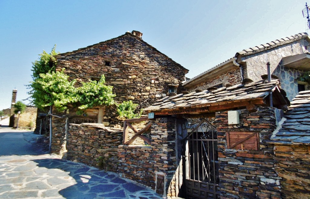 Foto: Vista del pueblo - Roblelacasa (Guadalajara), España