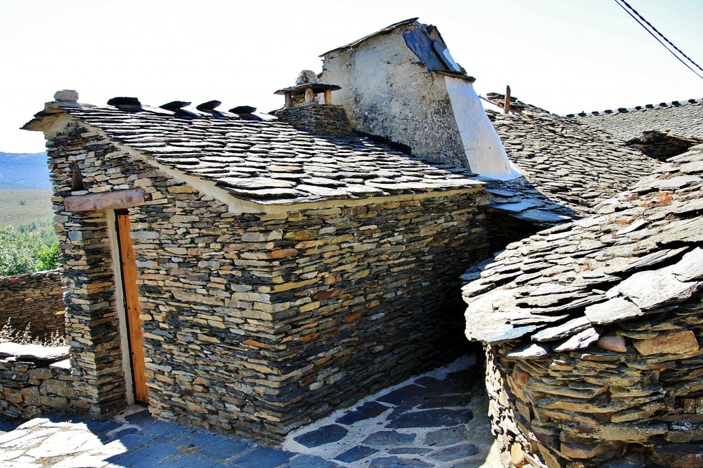 Foto: Vista del pueblo - Campillo de Ranas (Guadalajara), España