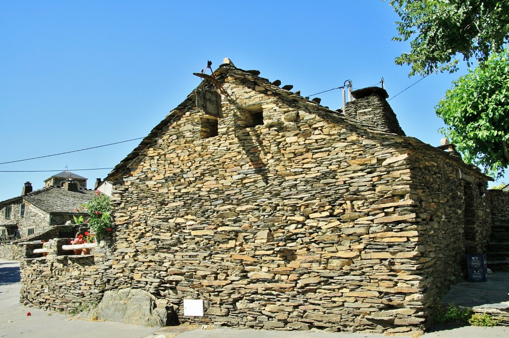 Foto: Vista del pueblo - Campillo de Ranas (Guadalajara), España