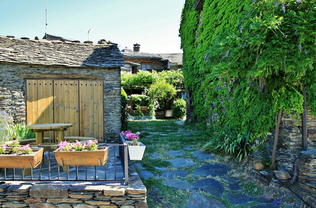 Foto: Vista del pueblo - Campillo de Ranas (Guadalajara), España