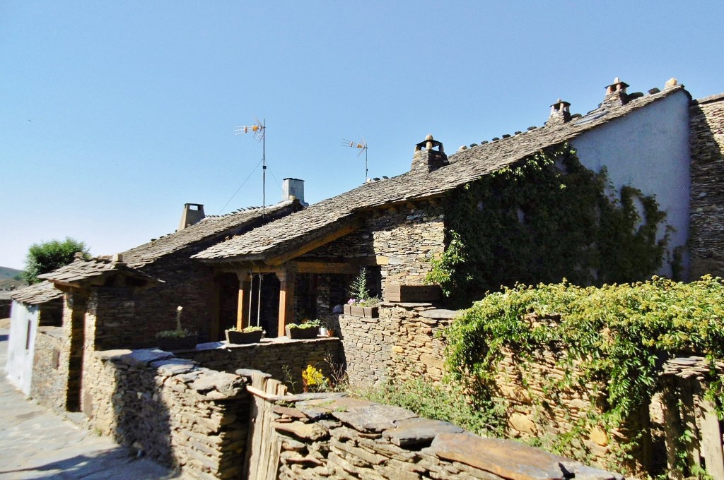 Foto Vista del pueblo Roblelacasa (Guadalajara), España