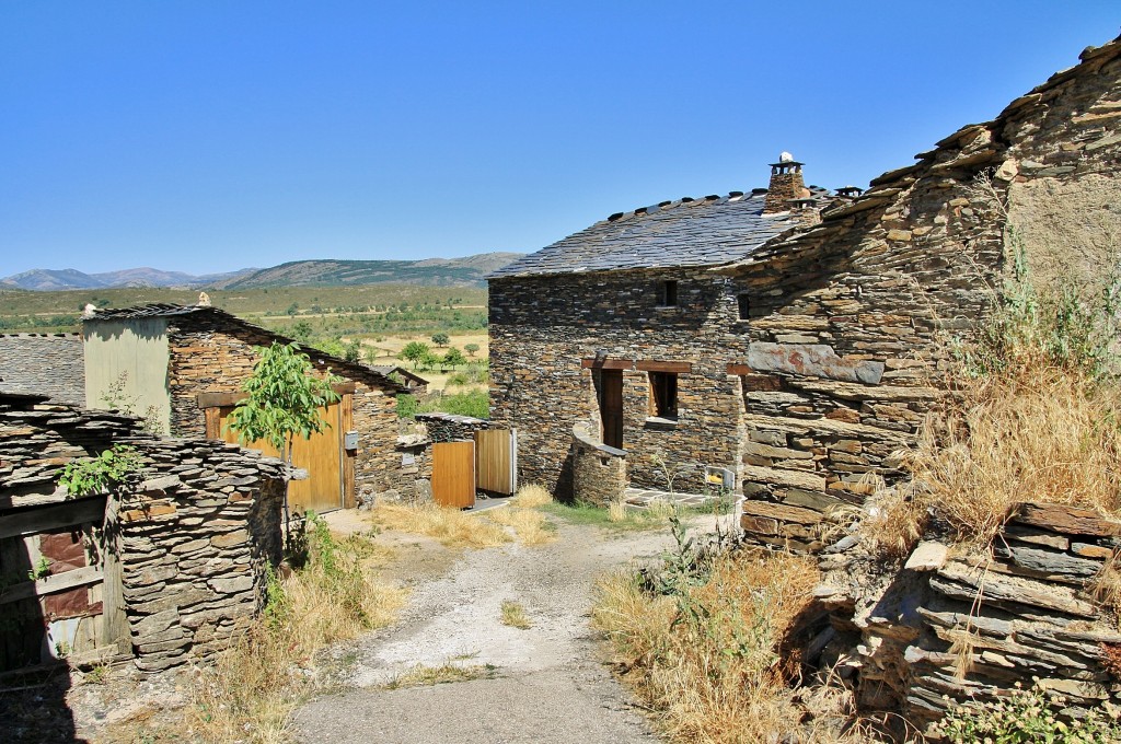 Foto: Vista del pueblo - Majaelrayo (Guadalajara), España