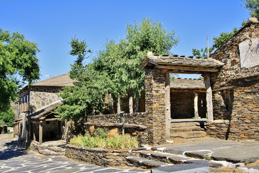 Foto: Vista del pueblo - Campillo de Ranas (Guadalajara), España