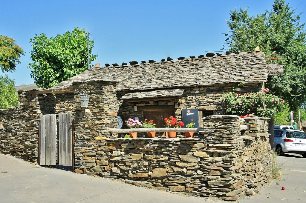 Foto: Vista del pueblo - Campillo de Ranas (Guadalajara), España