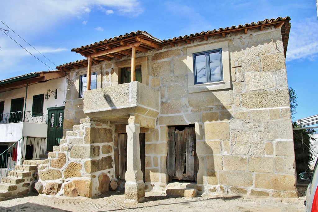 Foto: Vista del pueblo - Penalva do Castelo (Viseu), Portugal