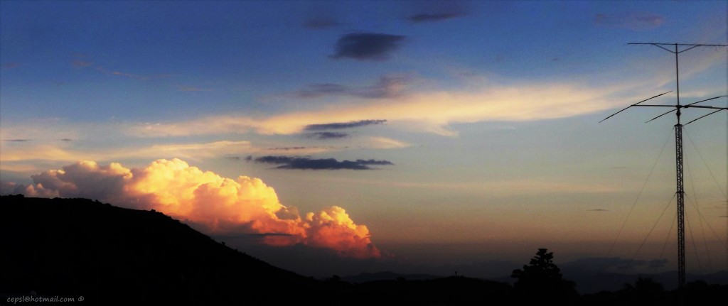 Foto: Lighting the clouds - Maracay (Aragua), Venezuela
