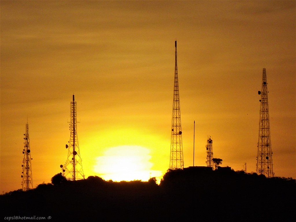 Foto: Sunset and towers - Maracay (Aragua), Venezuela