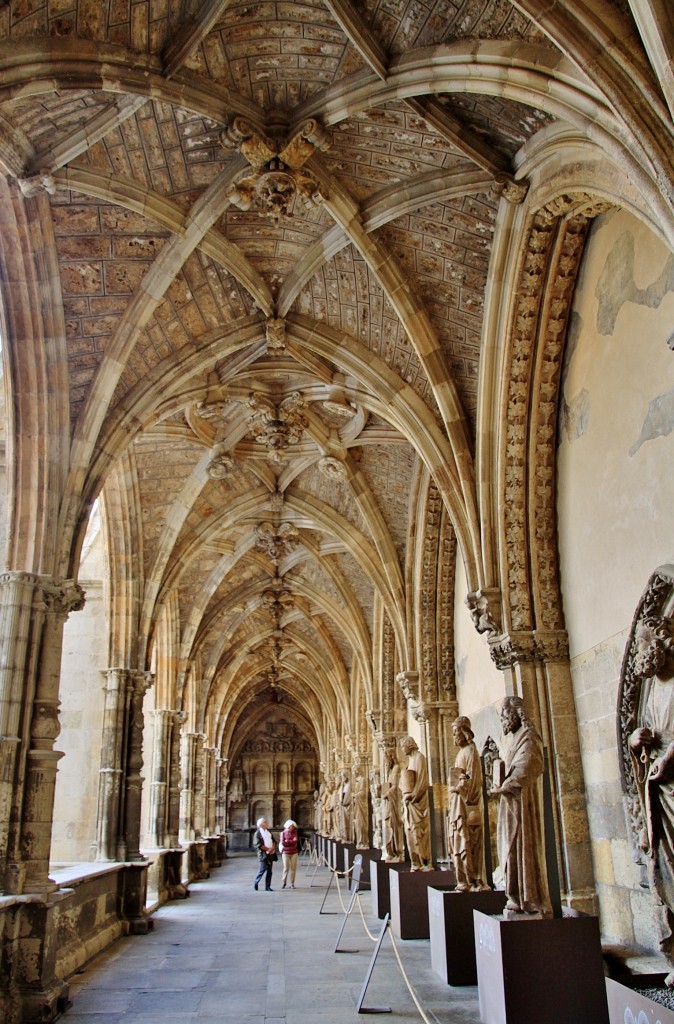 Foto: Claustro de la catedral - León (Castilla y León), España