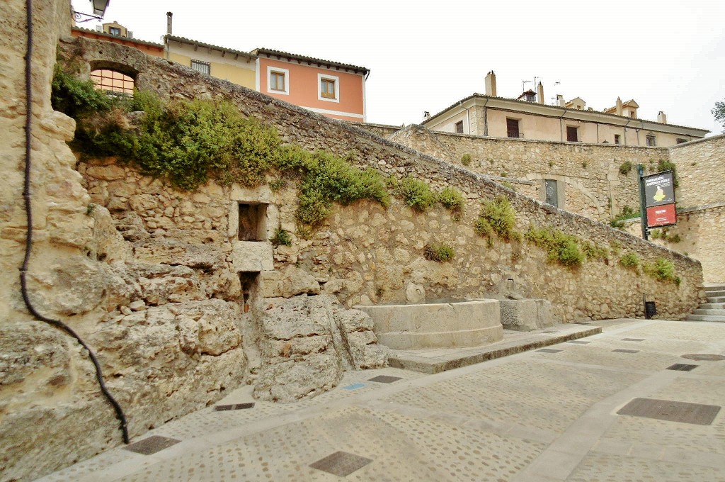 Foto: Centro histórico - Cuenca (Castilla La Mancha), España