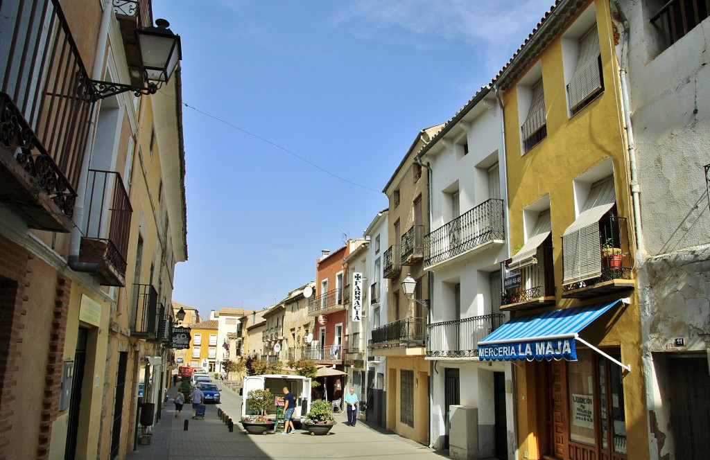 Foto: Vista del pueblo - Priego (Cuenca), España