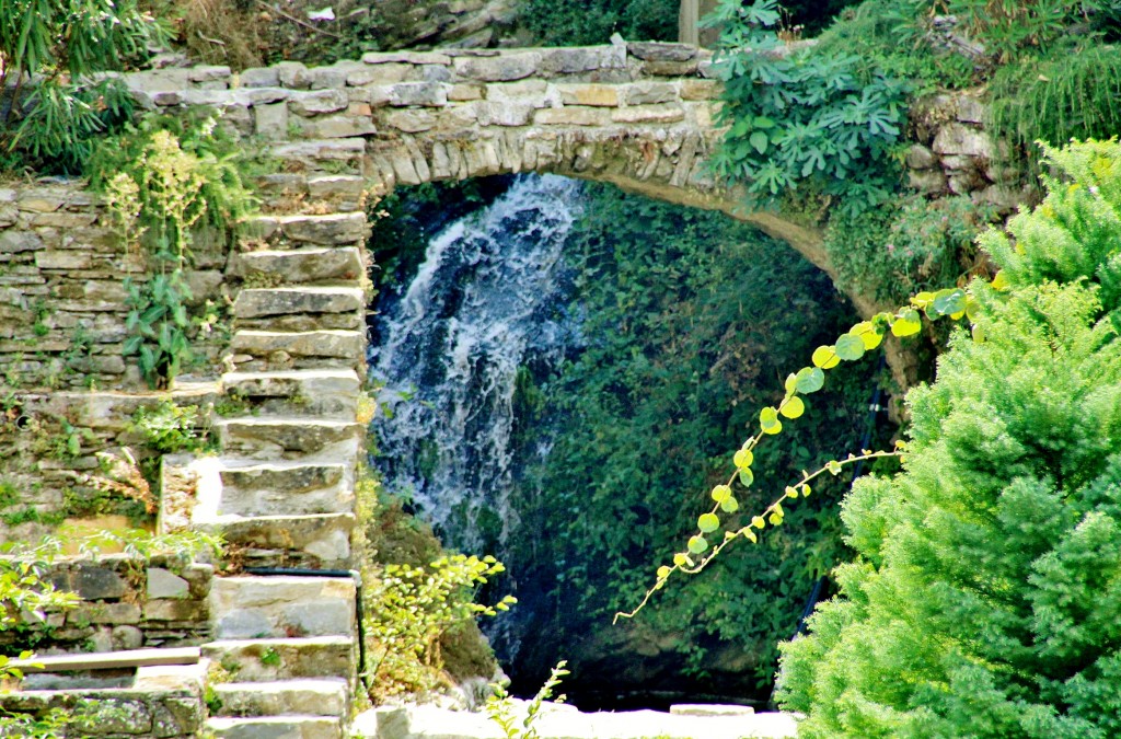 Foto: Puente medieval - Badalucco (Liguria), Italia