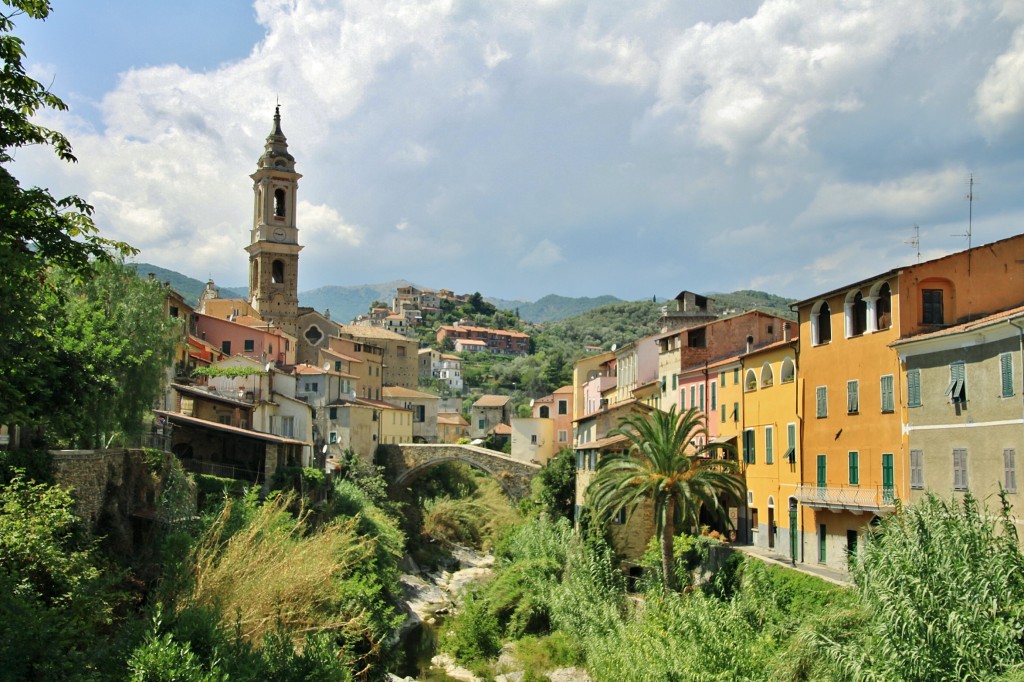 Foto: Centro histórico - Dolcedo (Liguria), Italia