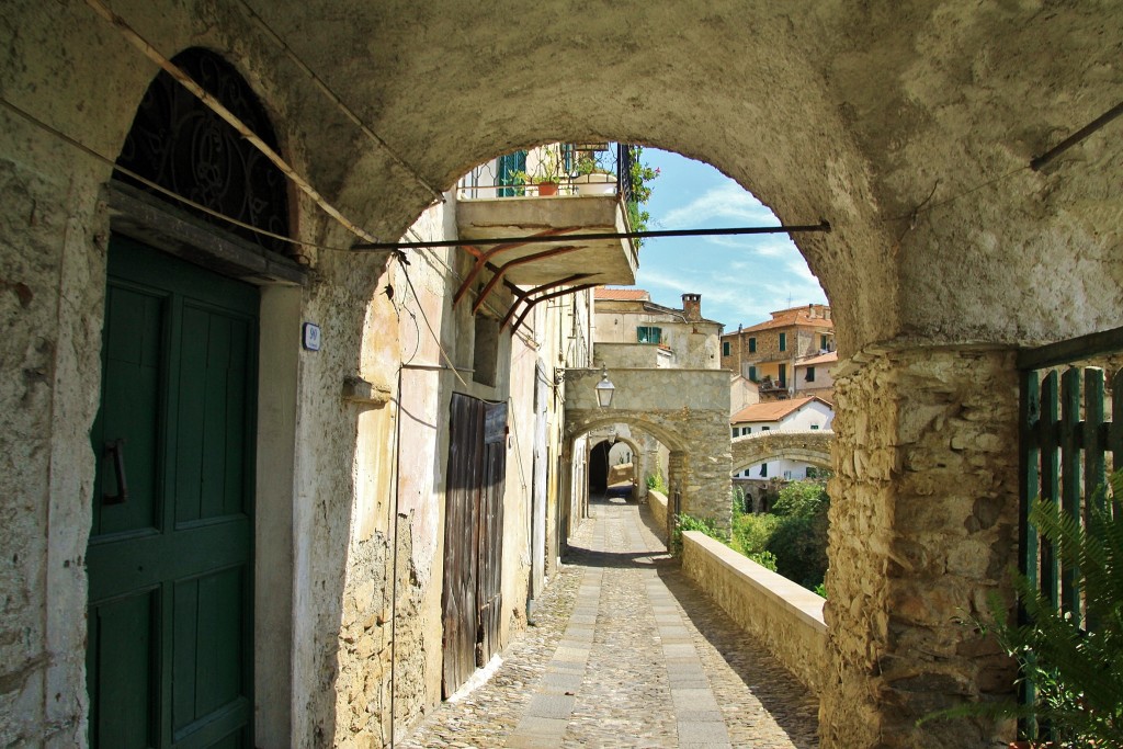 Foto: Centro histórico - Dolcedo (Liguria), Italia