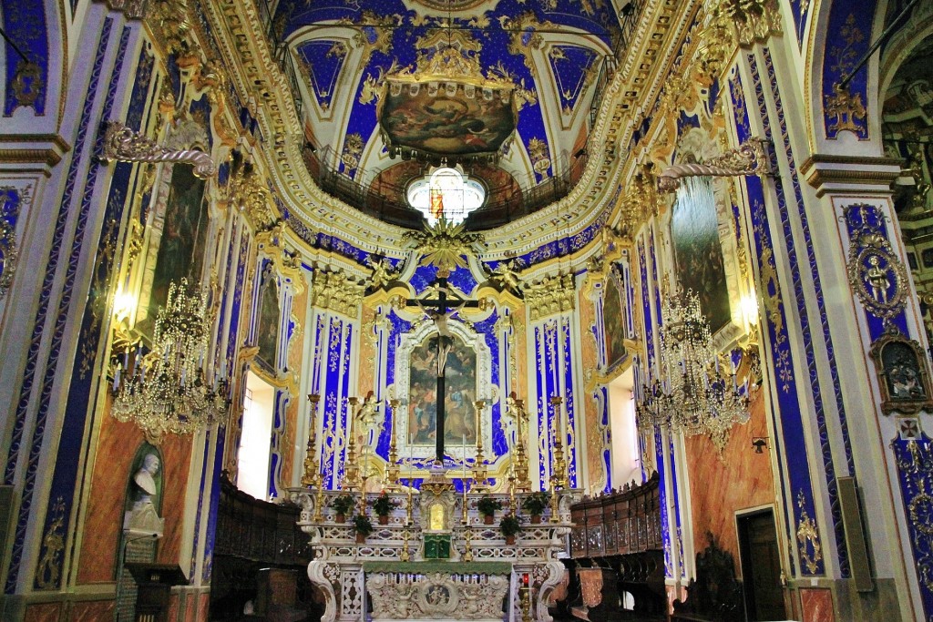 Foto: Iglesia - Dolcedo (Liguria), Italia