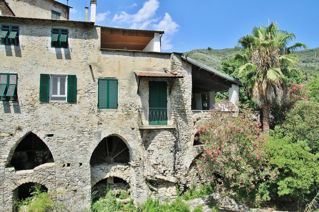 Foto: Centro histórico - Dolcedo (Liguria), Italia