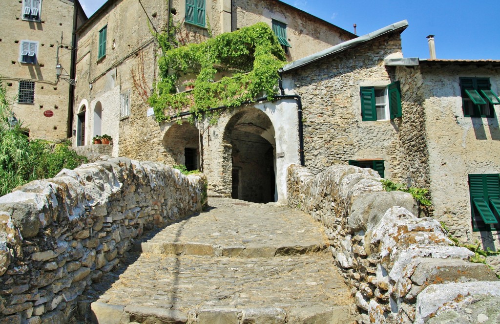 Foto: Centro histórico - Dolcedo (Liguria), Italia