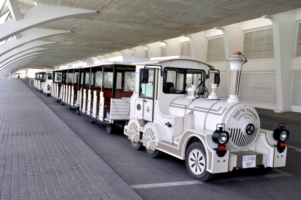 Foto: Tren turistico - Valencia (València), España