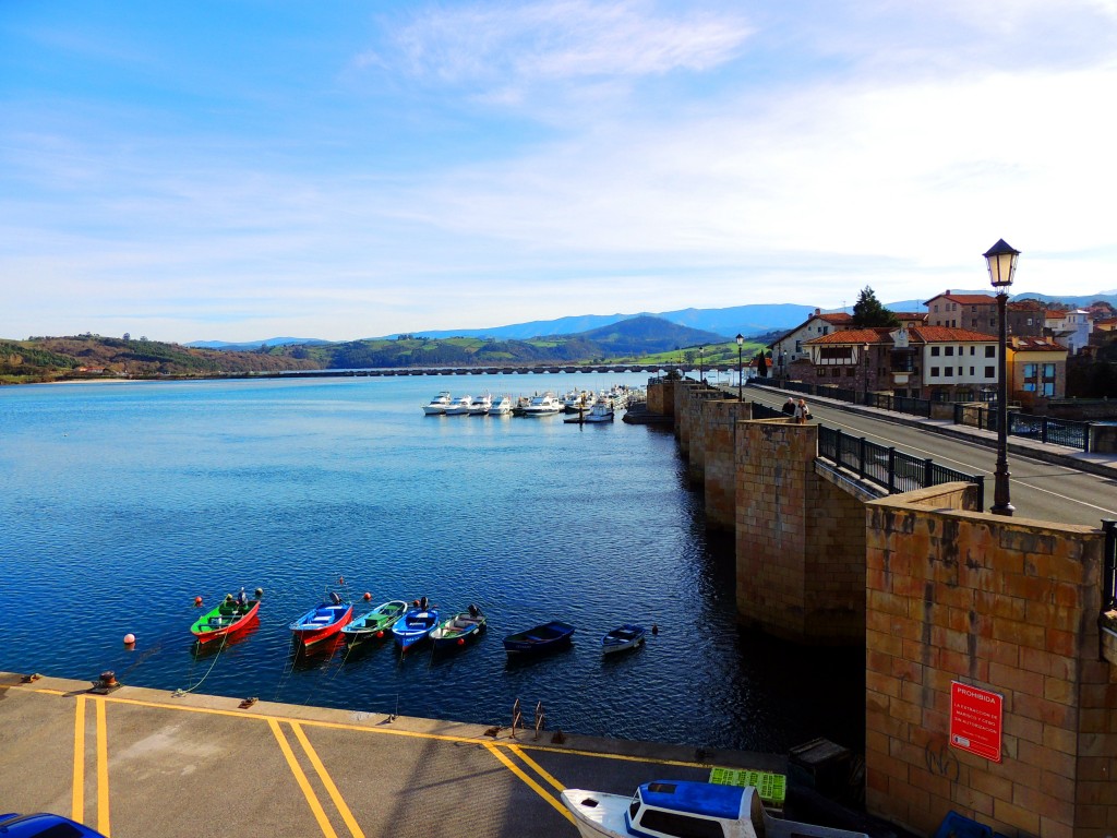 Foto de San Vicente de la Barquera (Cantabria), España