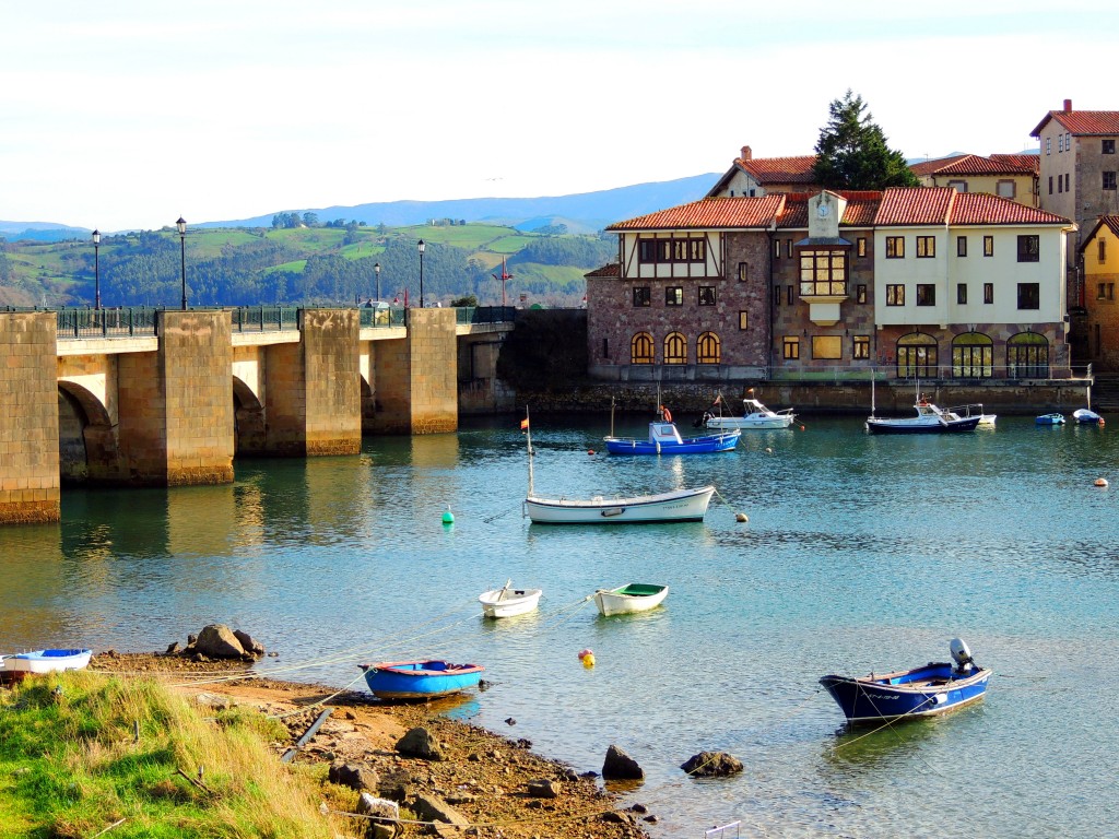 Foto de San Vicente de la Barquera (Cantabria), España