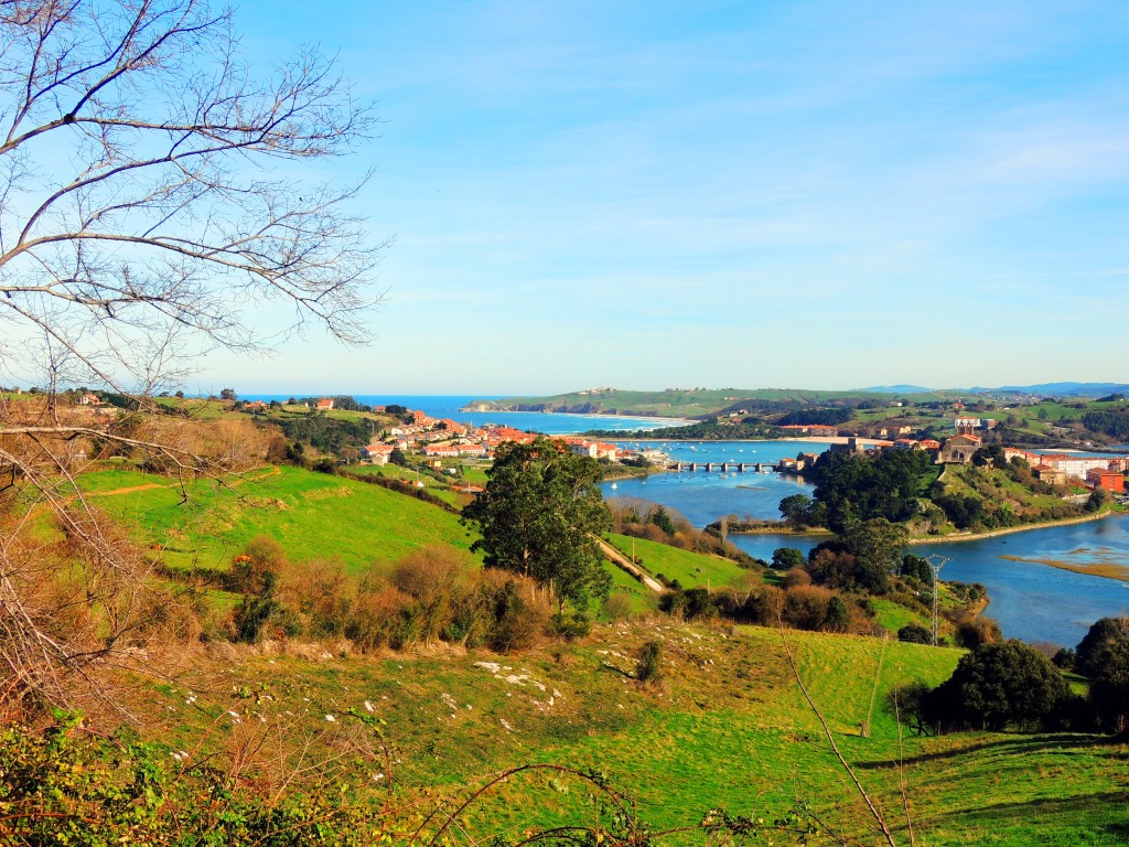 Foto de San Vicente de la Barquera (Cantabria), España