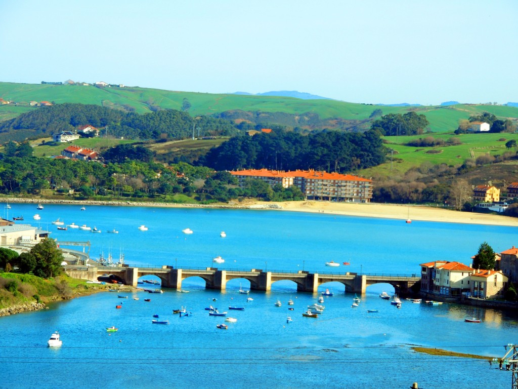 Foto de San Vicente de la Barquera (Cantabria), España