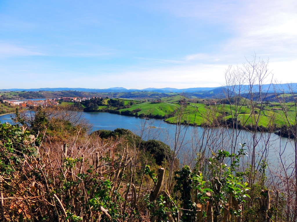 Foto de San Vicente de la Barquera (Cantabria), España