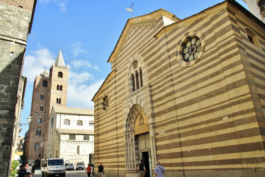 Foto: Santa María in Fontibus - Albenga (Liguria), Italia