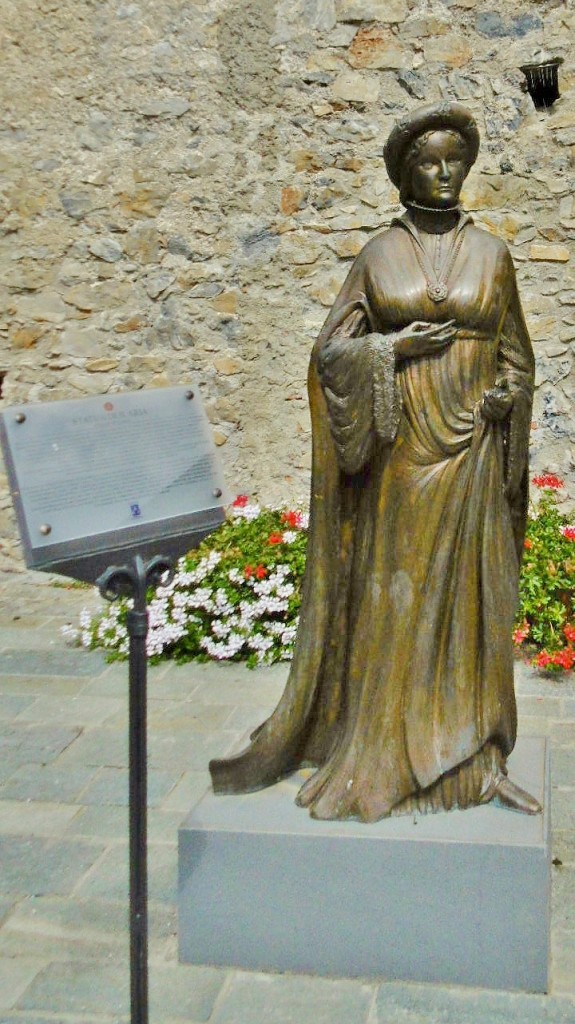 Foto: Centro histórico - Zuccarello (Liguria), Italia