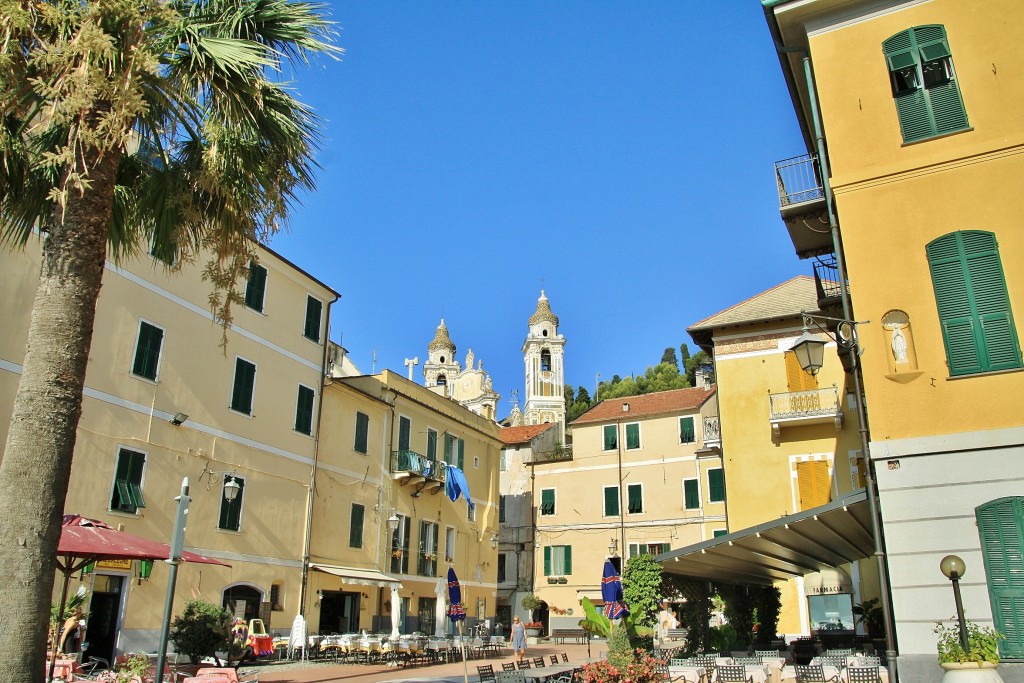 Foto: Centro histórico - Laigueglia (Liguria), Italia