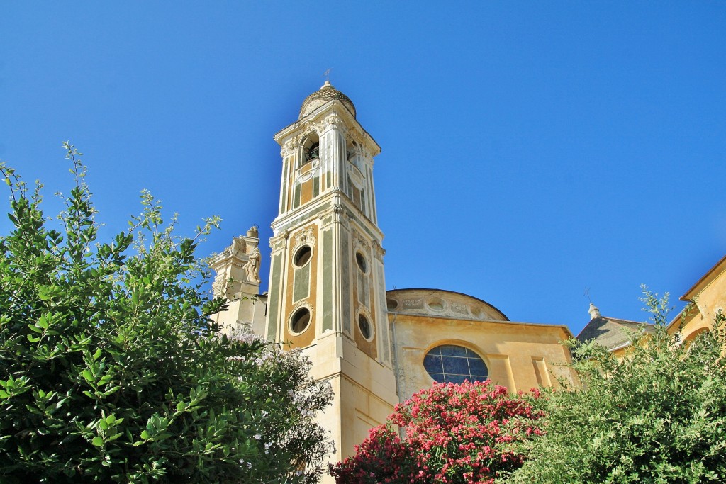 Foto: Parroquia de San Mateo - Laigueglia (Liguria), Italia