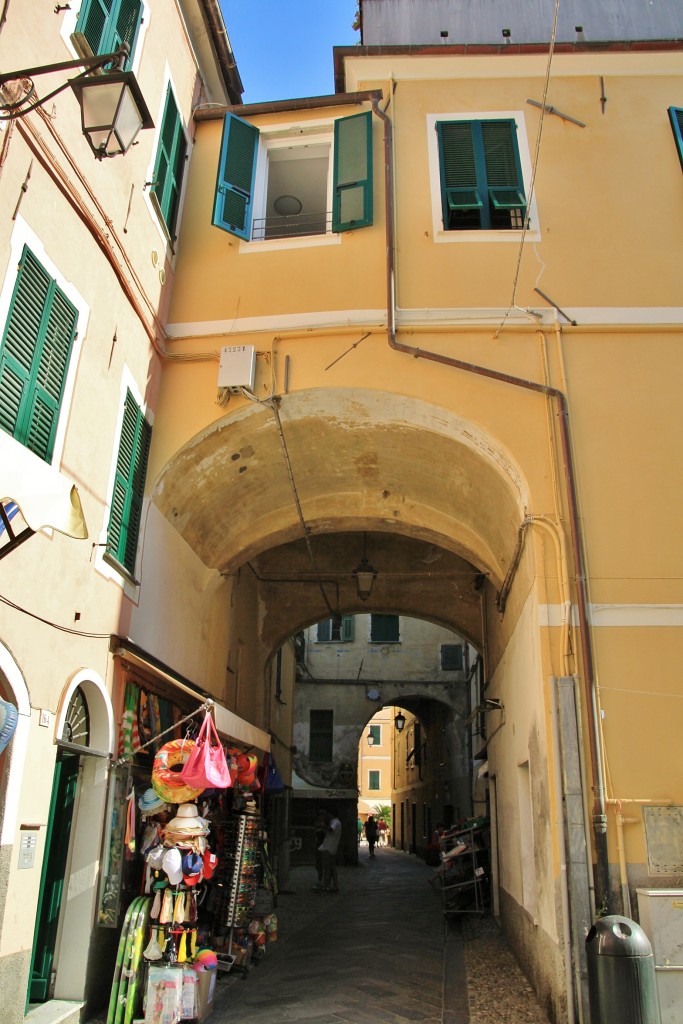 Foto: Centro histórico - Laigueglia (Liguria), Italia