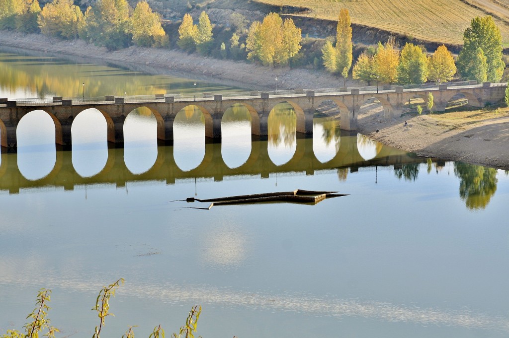 Foto: Embalse de Linares - Maderuelo (Segovia), España