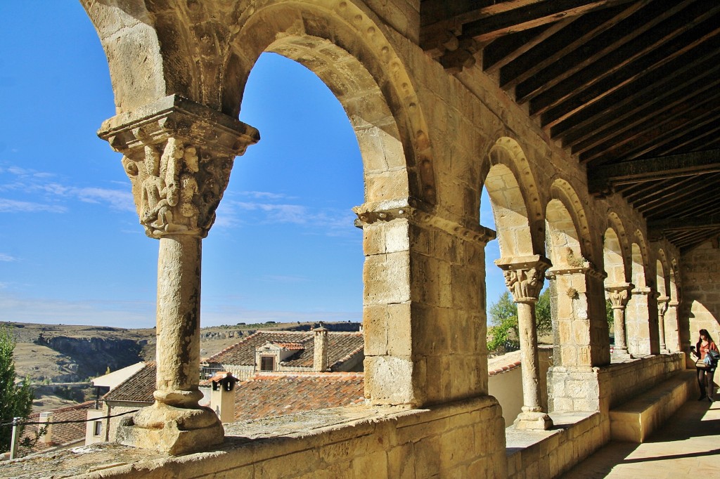 Foto: Iglesia del Salvador - Sepúlveda (Segovia), España