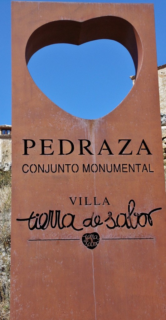 Foto: Entrada al pueblo - Pedraza (Segovia), España
